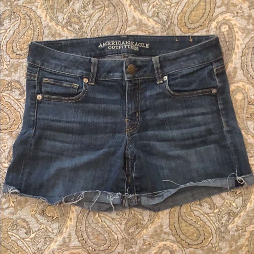 AE  Jean Shorts 5 1/2 in.